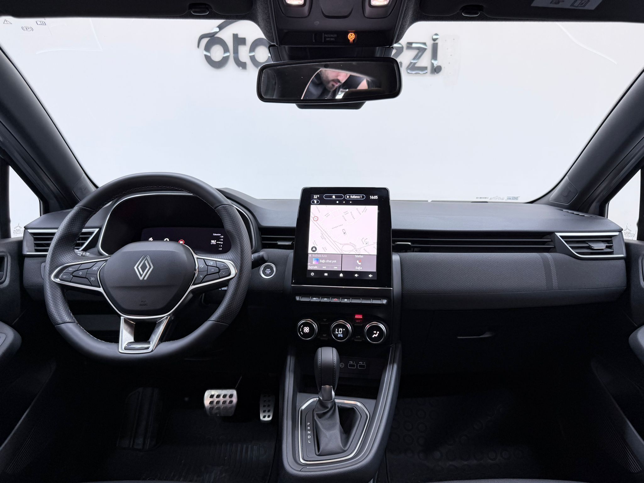 RENAULT CLIO 7